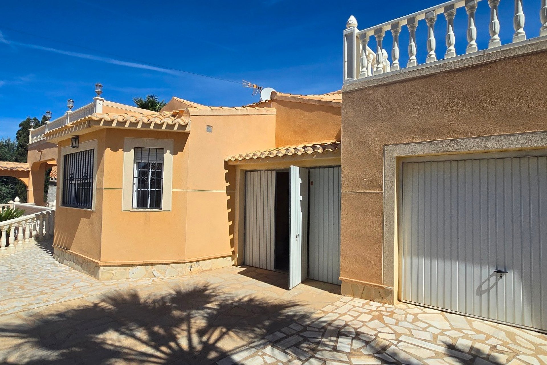 Reventa - Villa - Torrevieja - El Chaparral