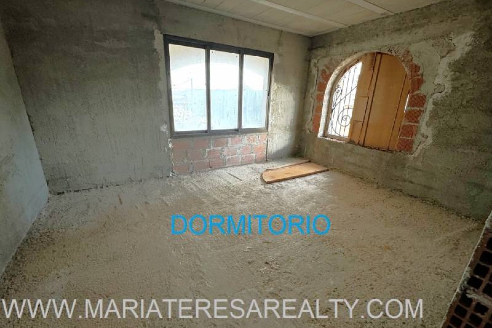 Reventa - Villa - Valle del Sol