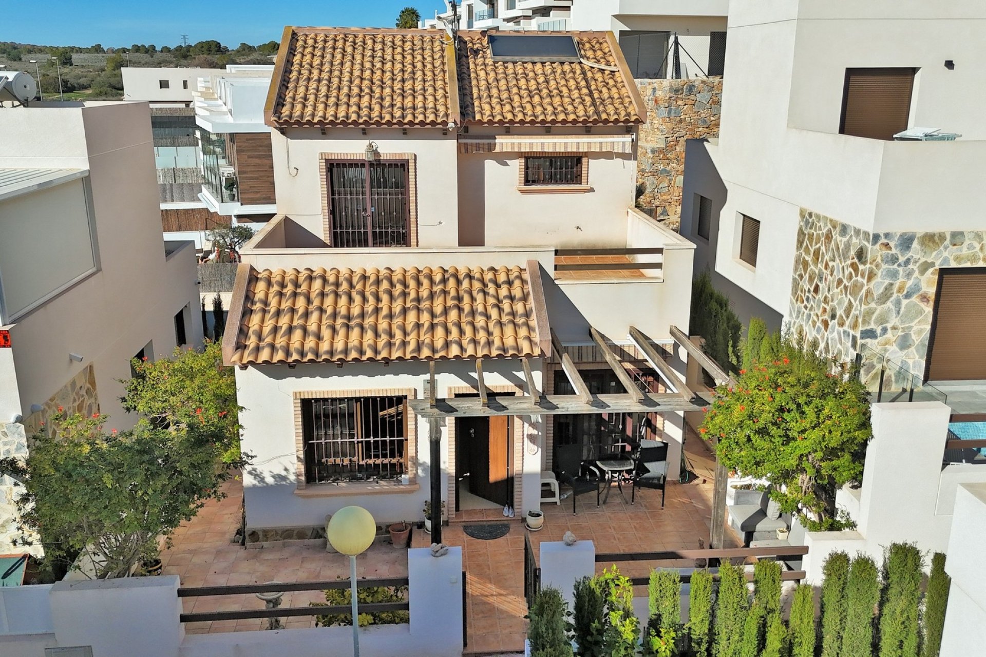 Reventa - Villa - Villamartín - PAU 8