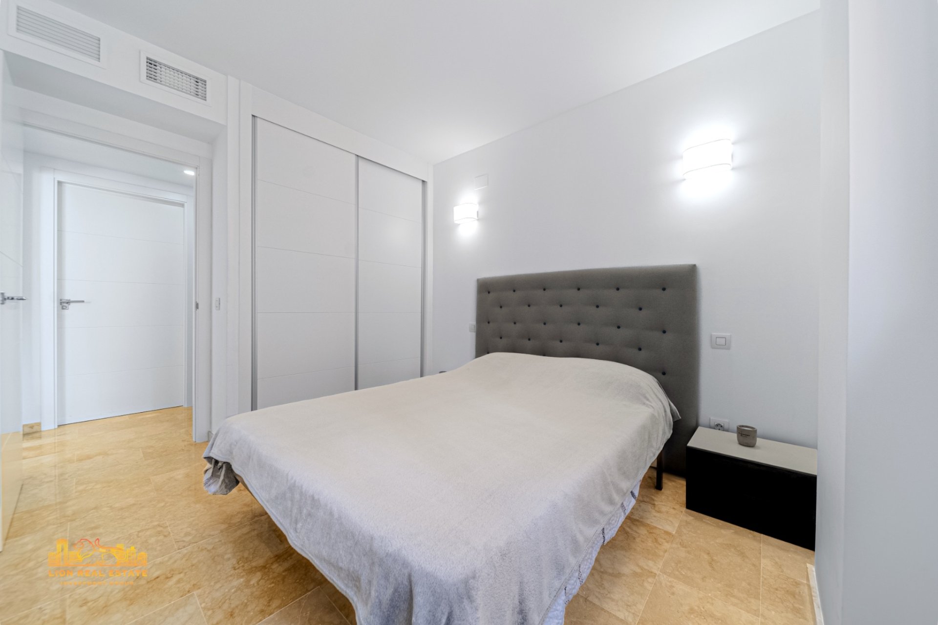 Revente - Appartement - Punta Prima