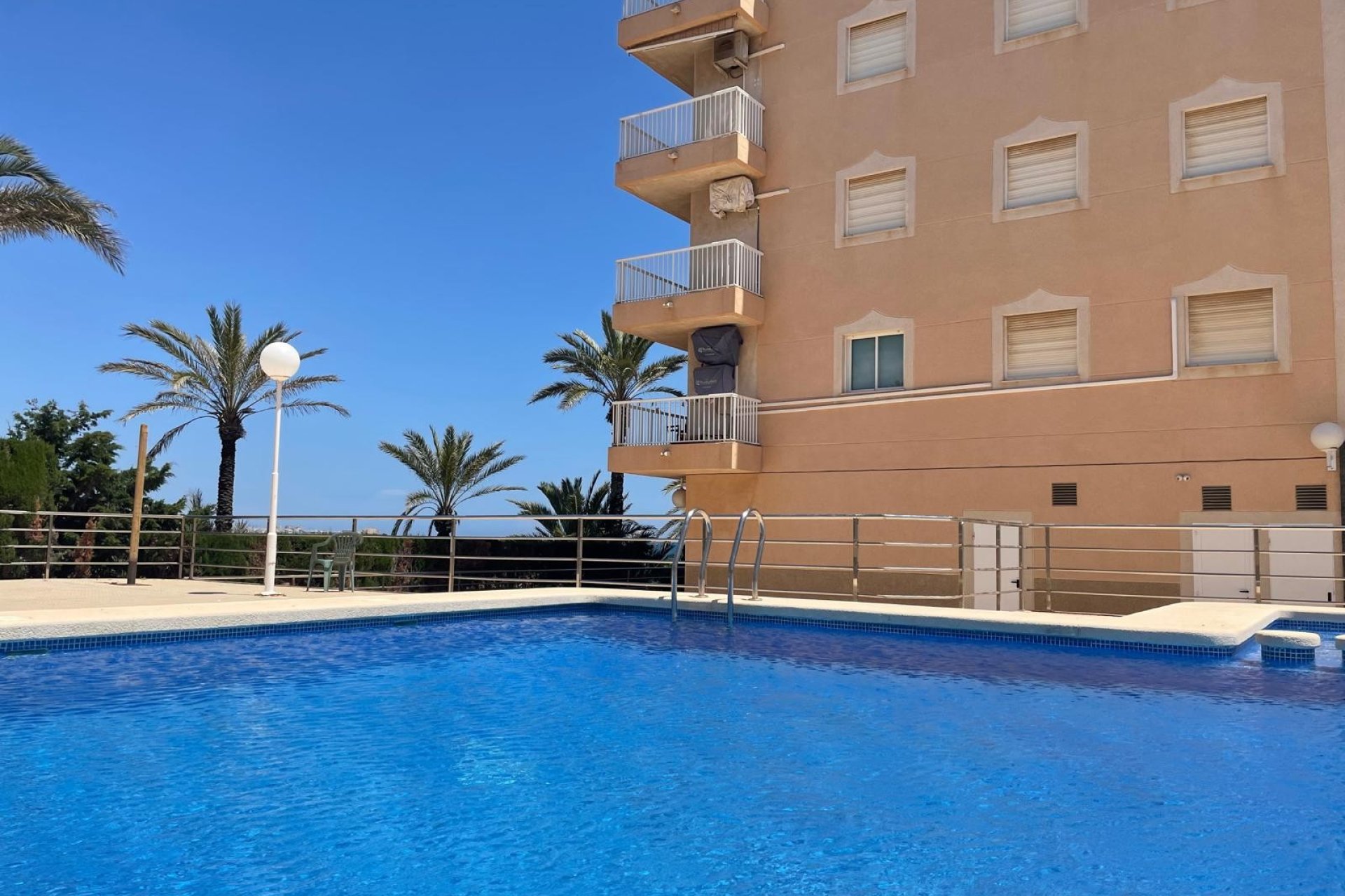 Revente - Appartement - Punta Prima