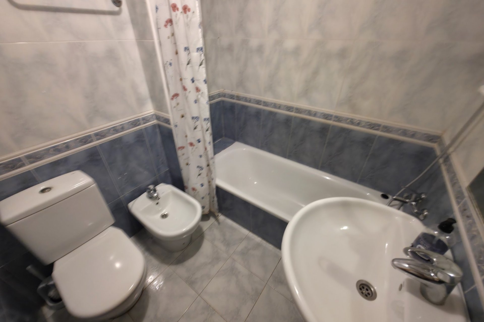 Revente - Appartement - Torrevieja - Paseo maritimo