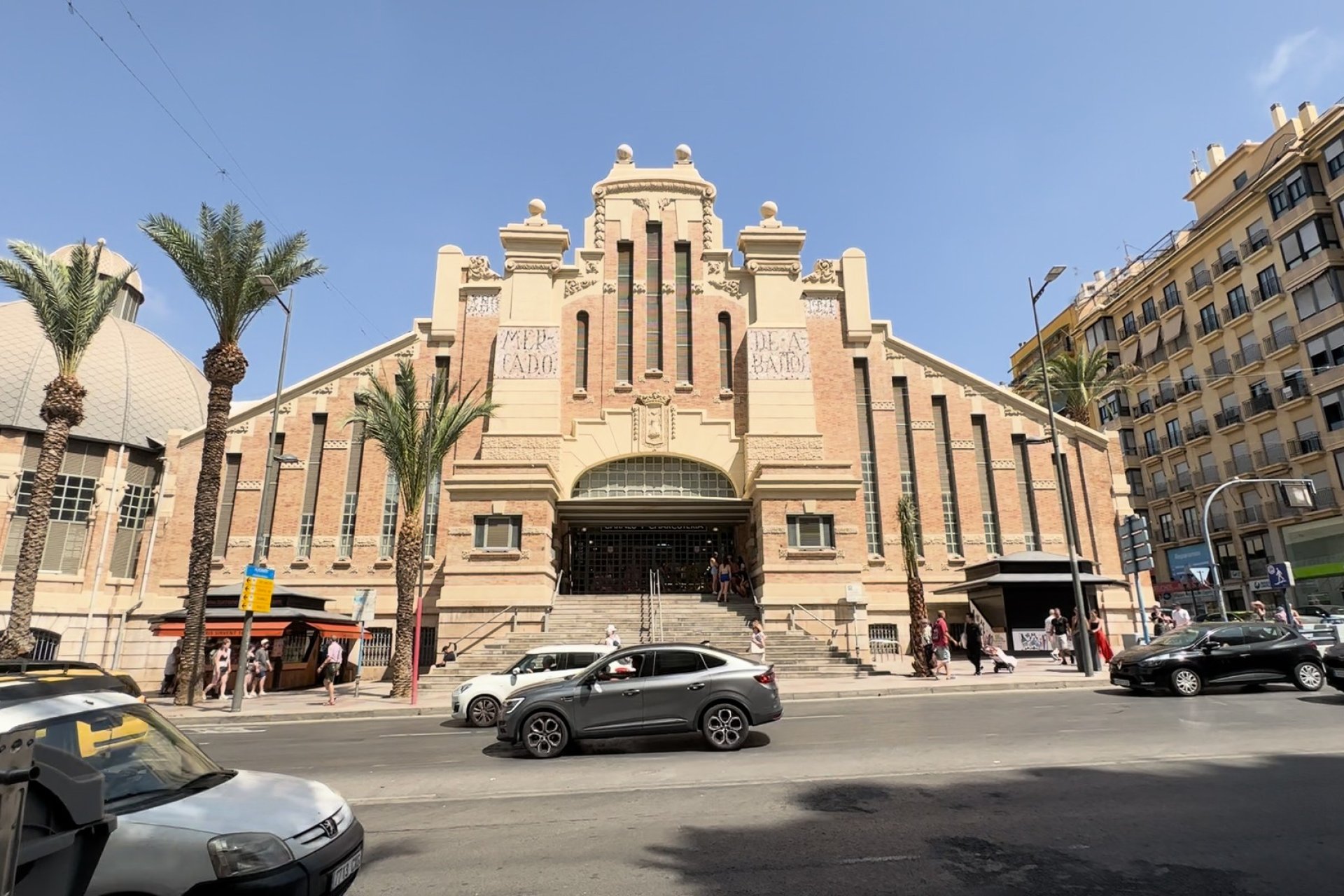 Revente - Commercial - Alicante - - Centro  -