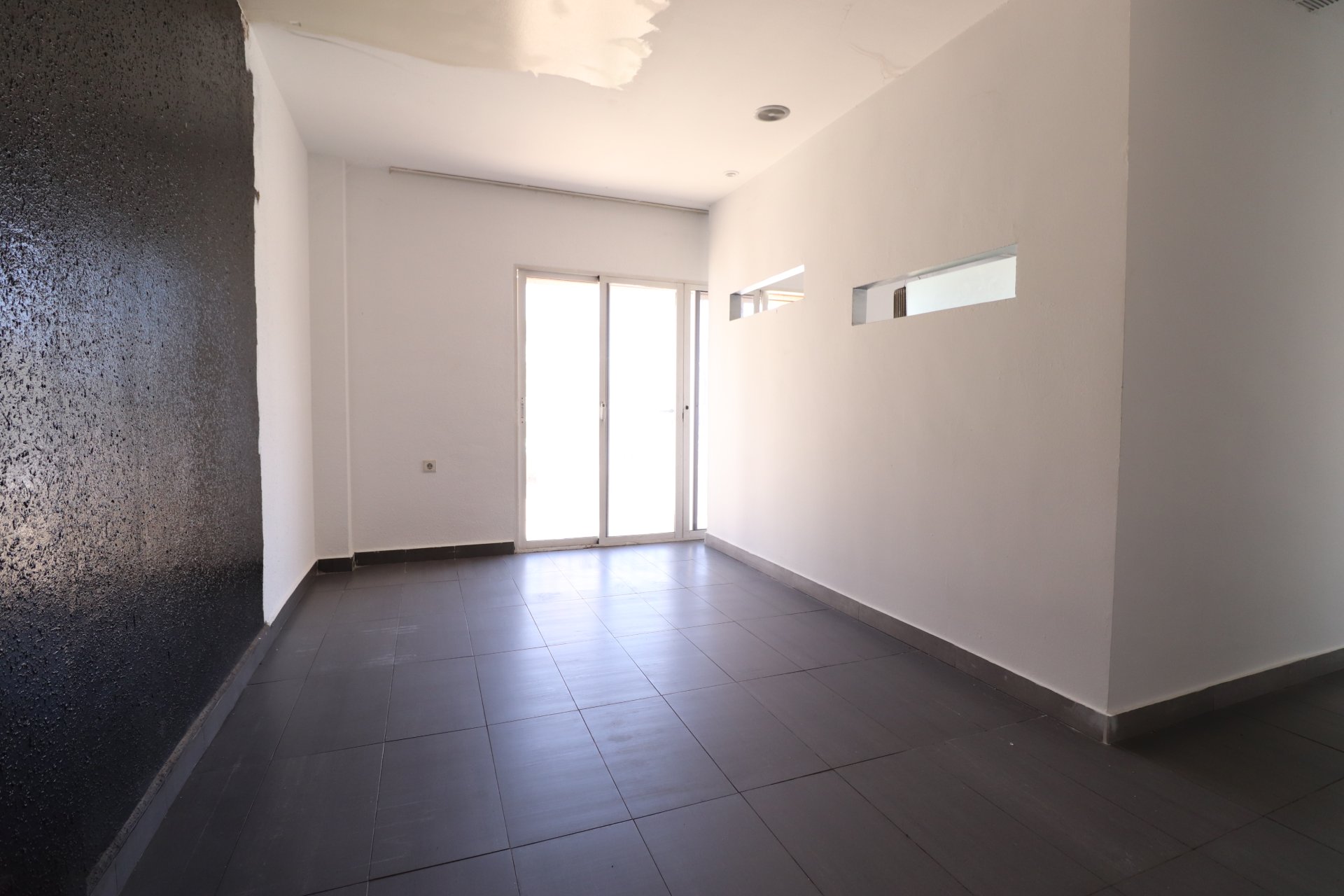 Revente - Commercial (Freehold) - Ciudad quesada - La Marquesa Golf
