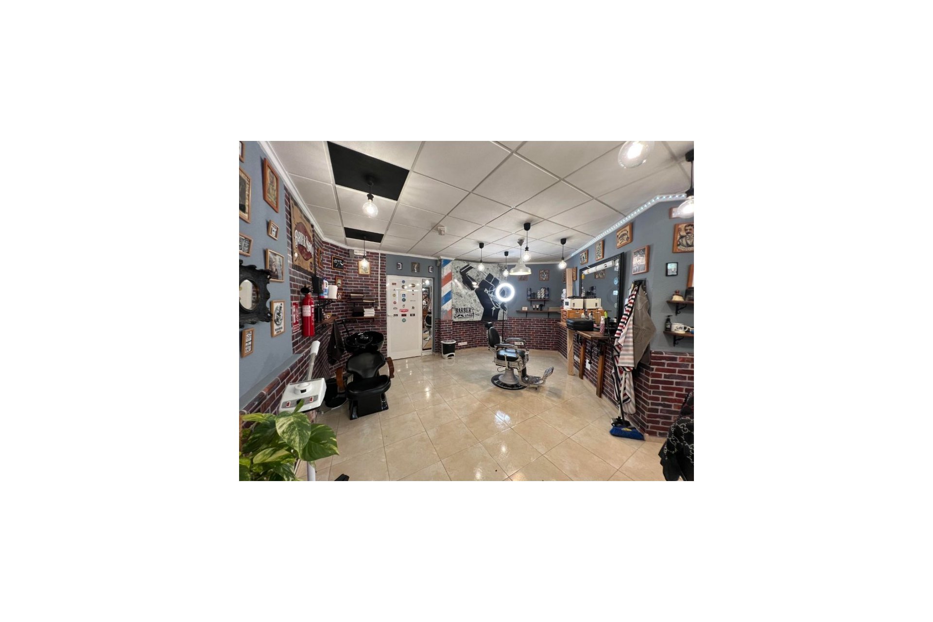 Revente - Commercial - Guardamar del Segura - Guardamar