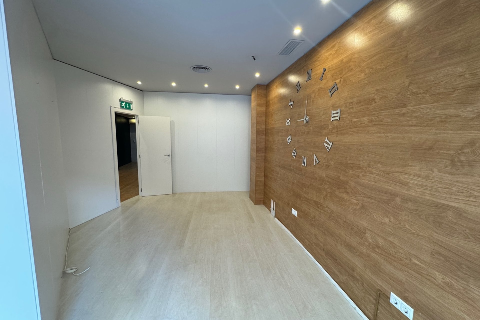 Revente - Commercial - Guardamar del Segura