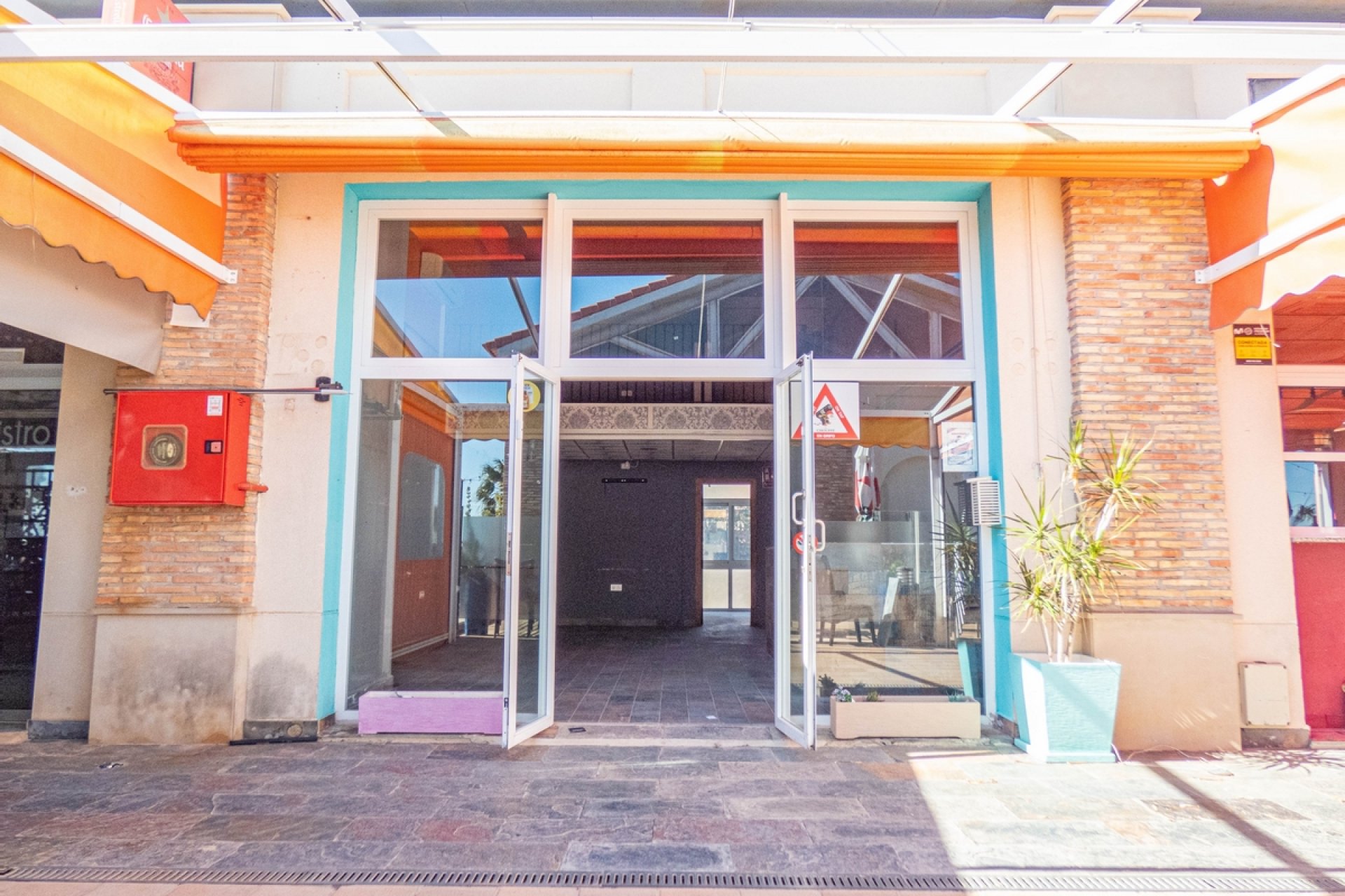 Revente - Commercial - La Finca Golf - Algorfa