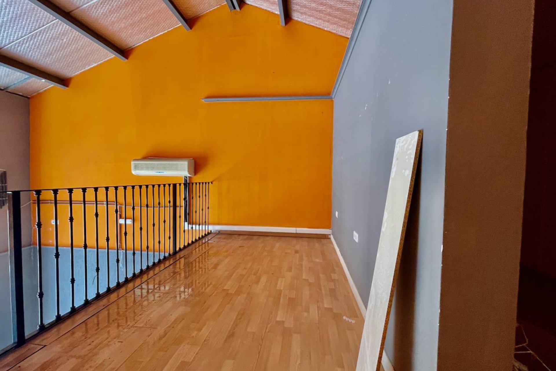 Revente - Commercial - La Finca Golf