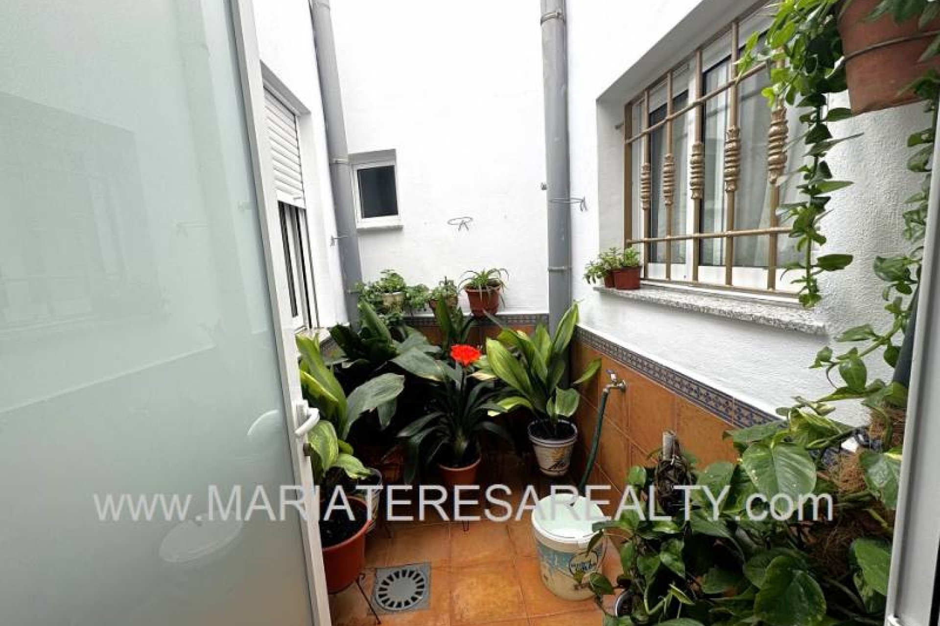 Revente - Commercial - Los Alcazares