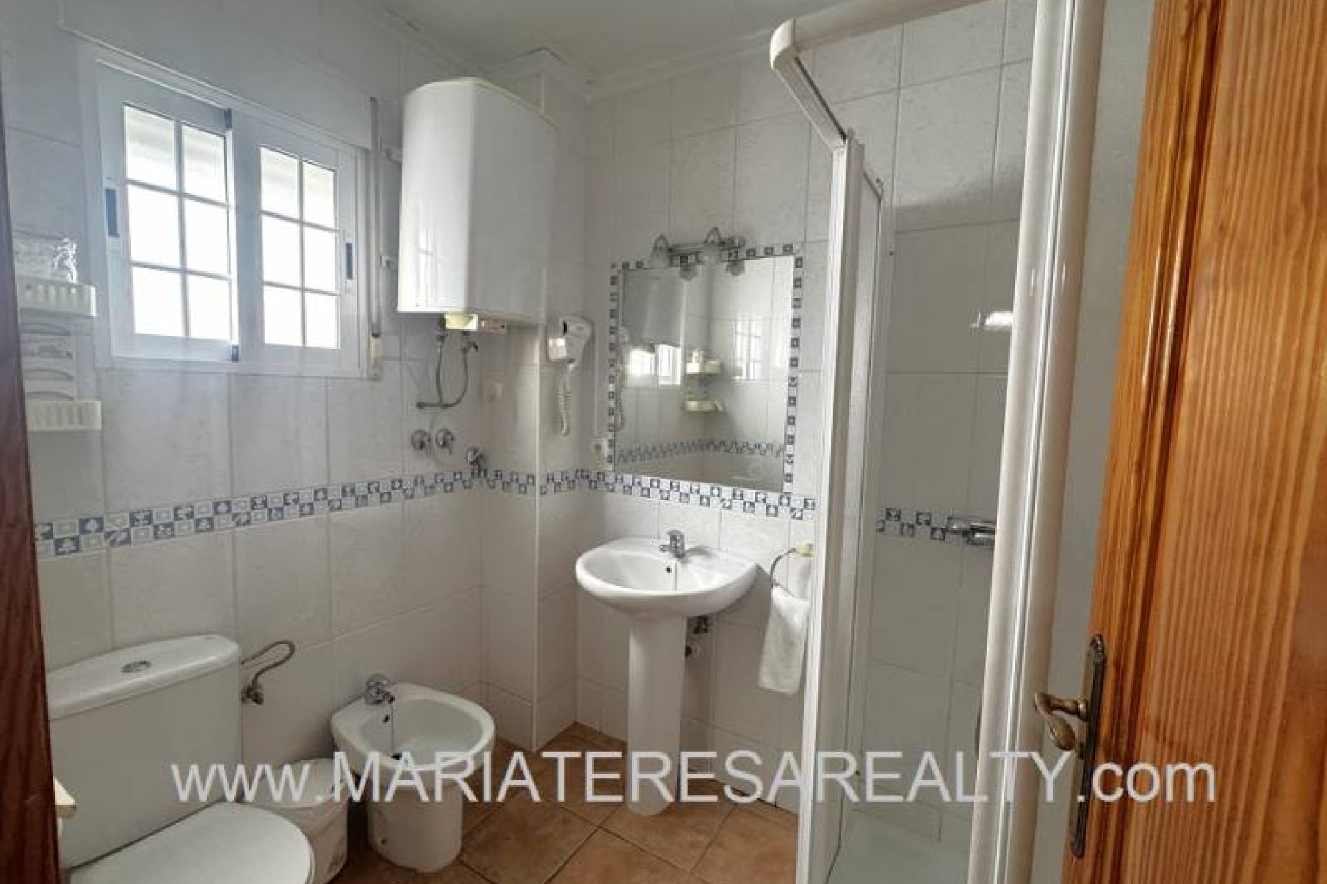 Revente - Commercial - Los Alcazares