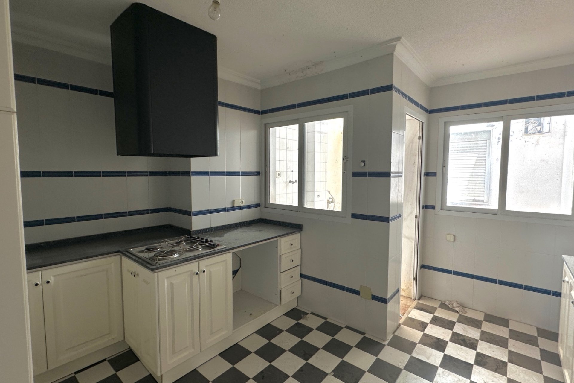Revente - Commercial - San Pedro del Pinatar