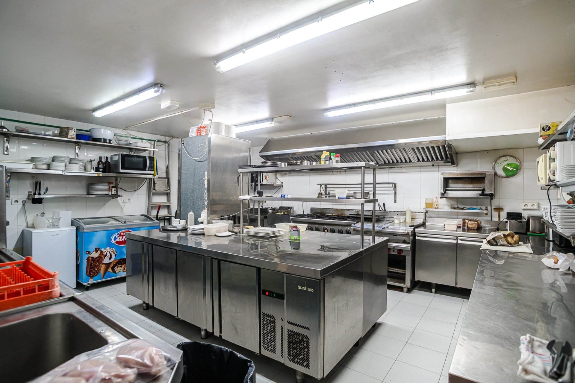 Revente - Commercial - Torrevieja - La veleta