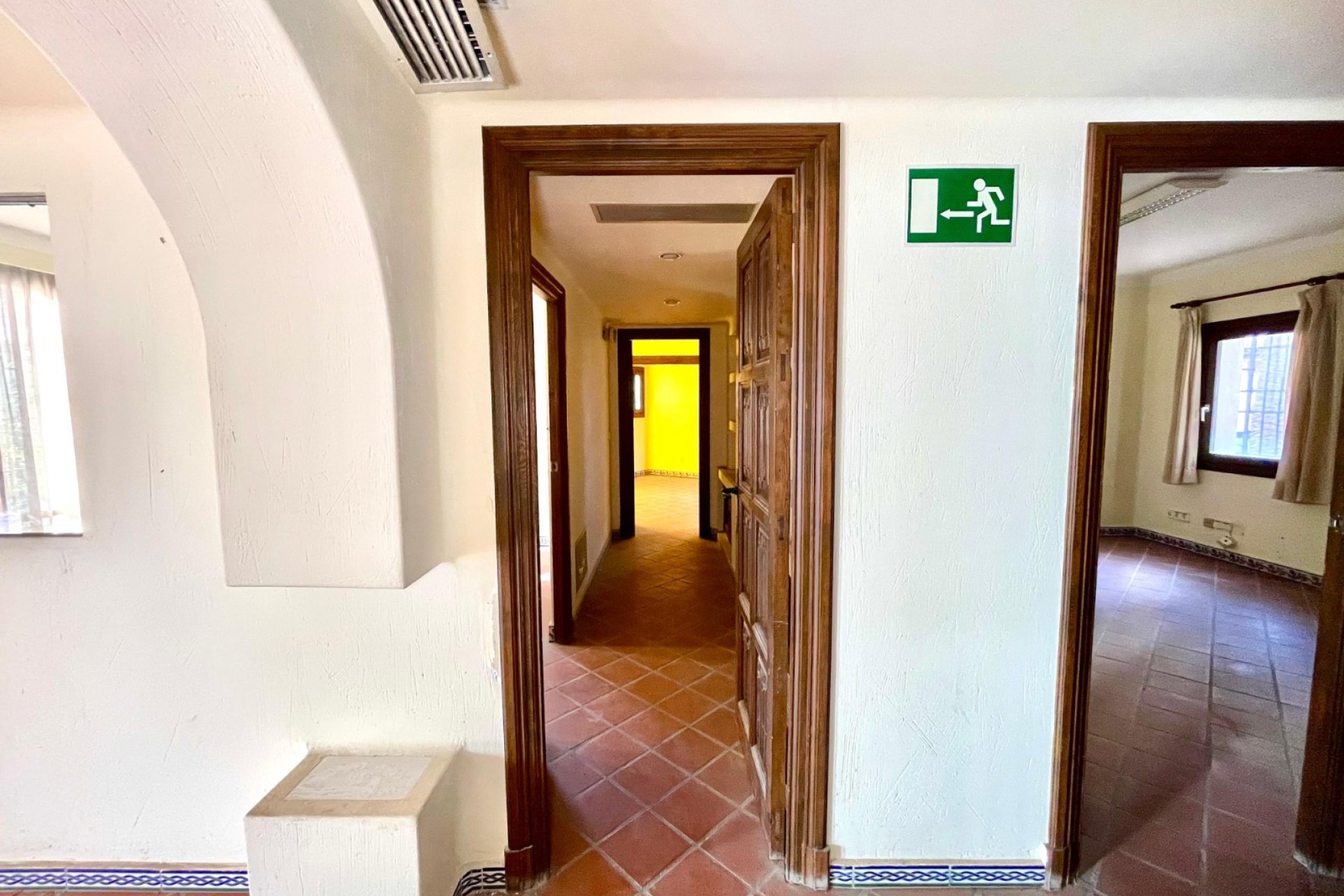 Revente - Commercial - Torrevieja - Playa Los Locos