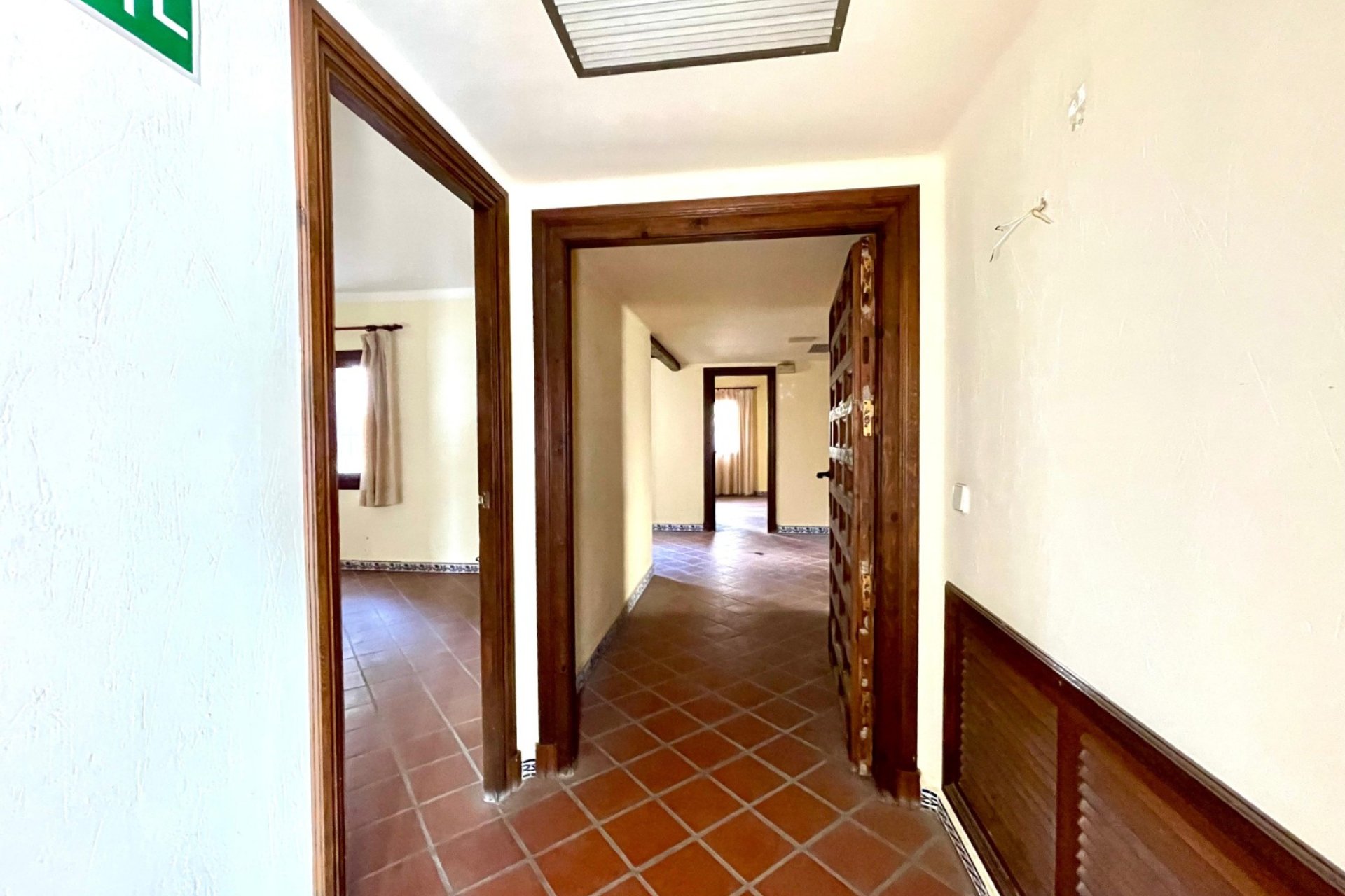 Revente - Commercial - Torrevieja - Playa Los Locos
