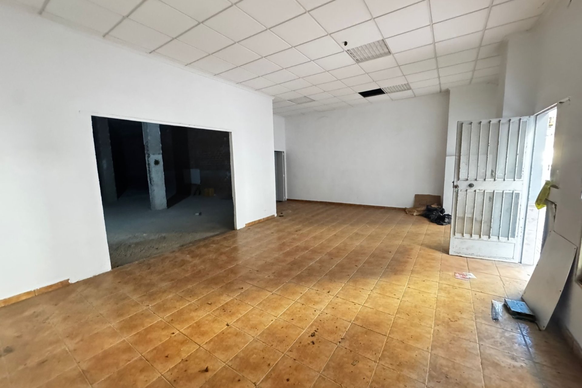 Revente - Commercial - Torrevieja - Playa Los Locos