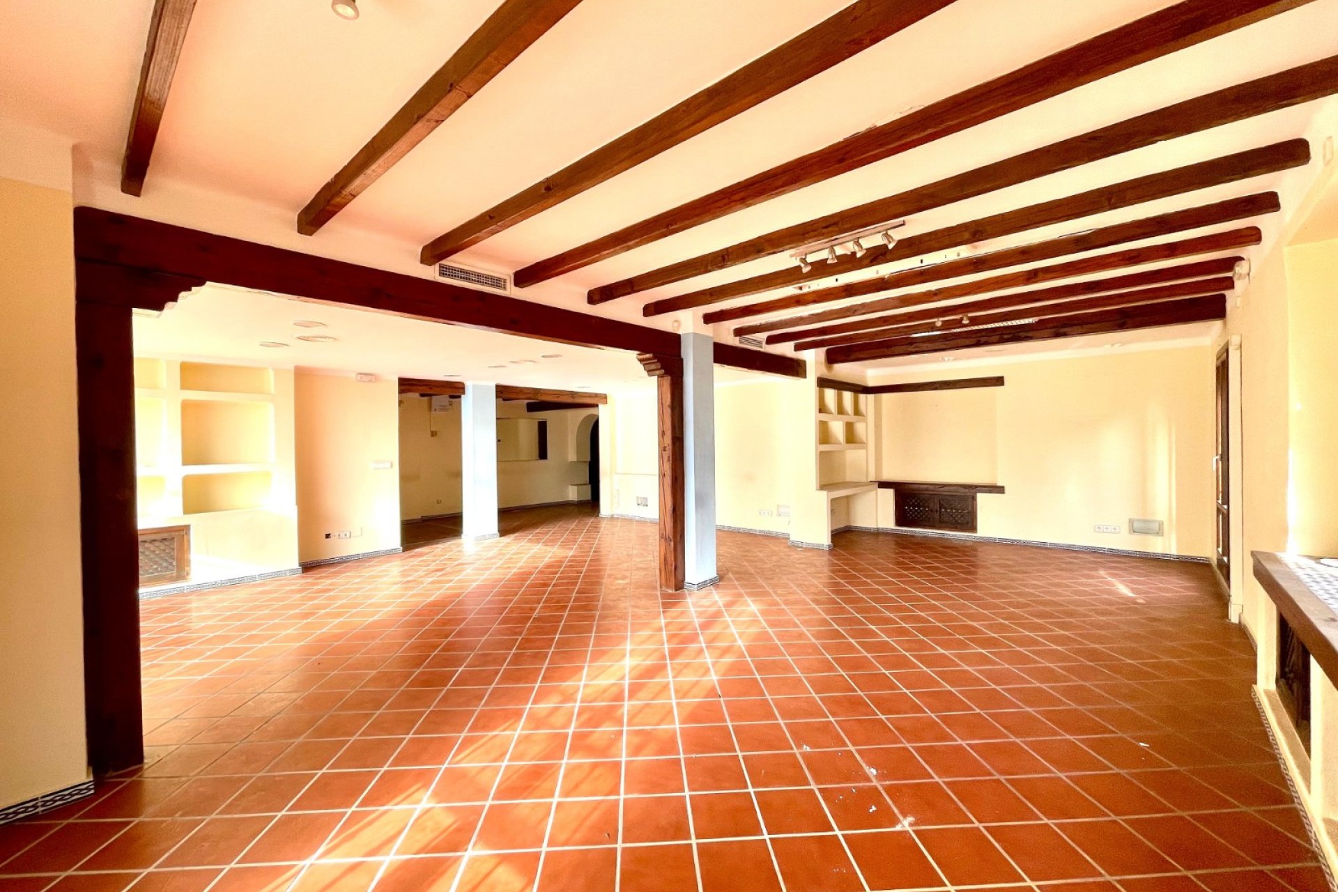 Revente - Commercial - Torrevieja - Playa Los Locos