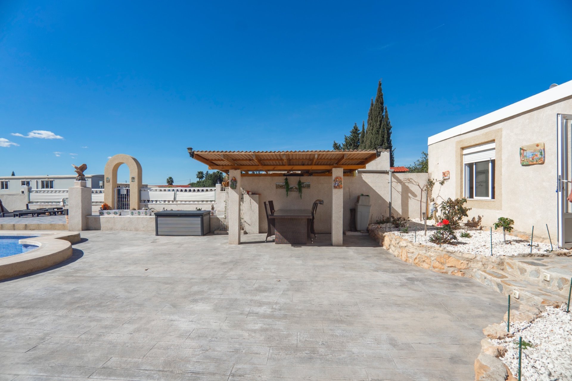 Revente - Finca rústica - Montesinos - Los Montesinos