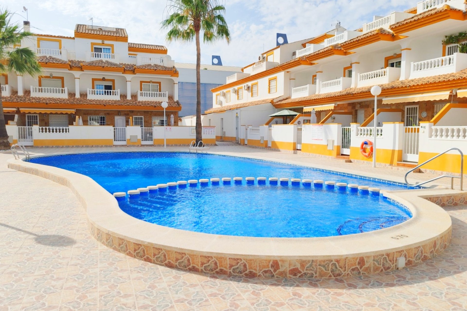 Revente - Maison de ville - Los Alcazares