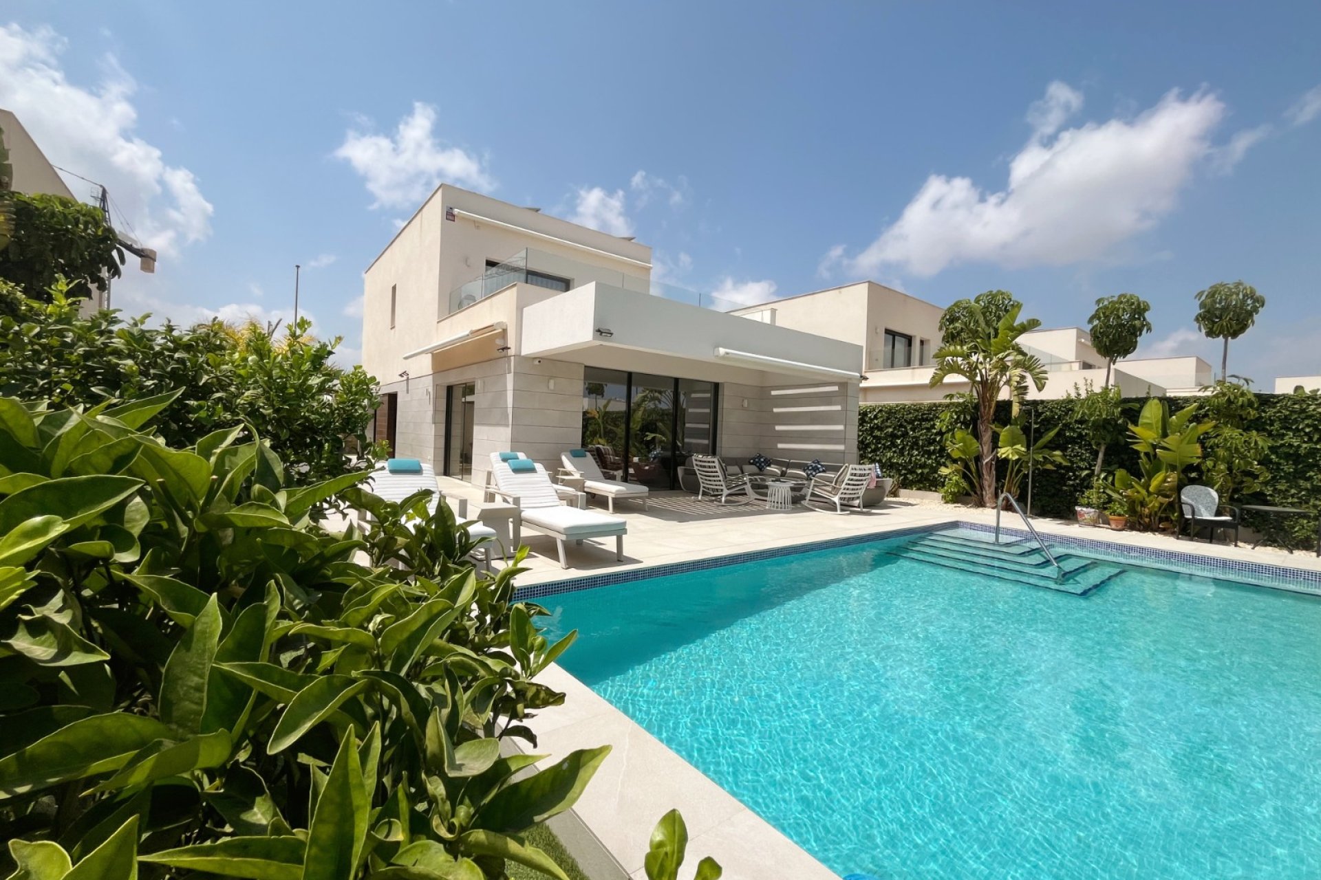 Revente - Maison de ville - Montesinos - La Herrada