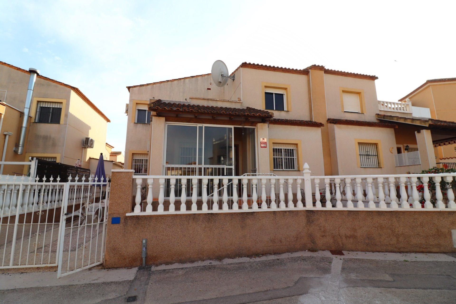 Revente - Villa - Algorfa - Montebello