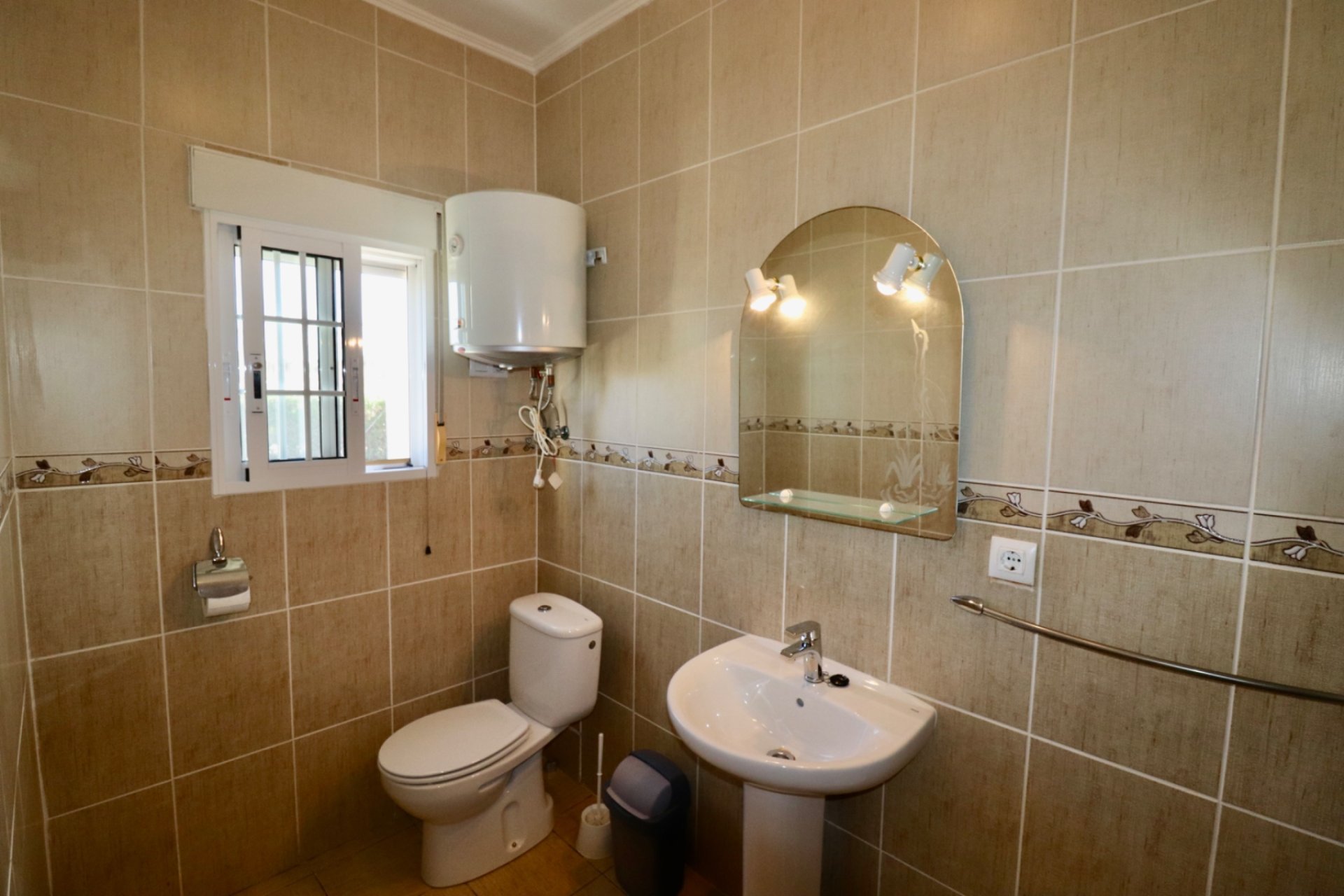 Revente - Villa - Catral