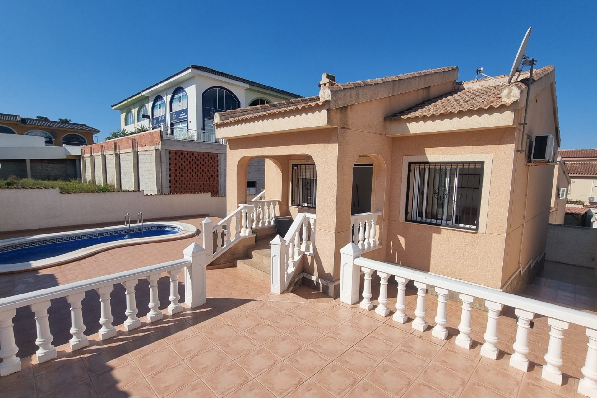 Revente - Villa - Ciudad quesada - Benimar