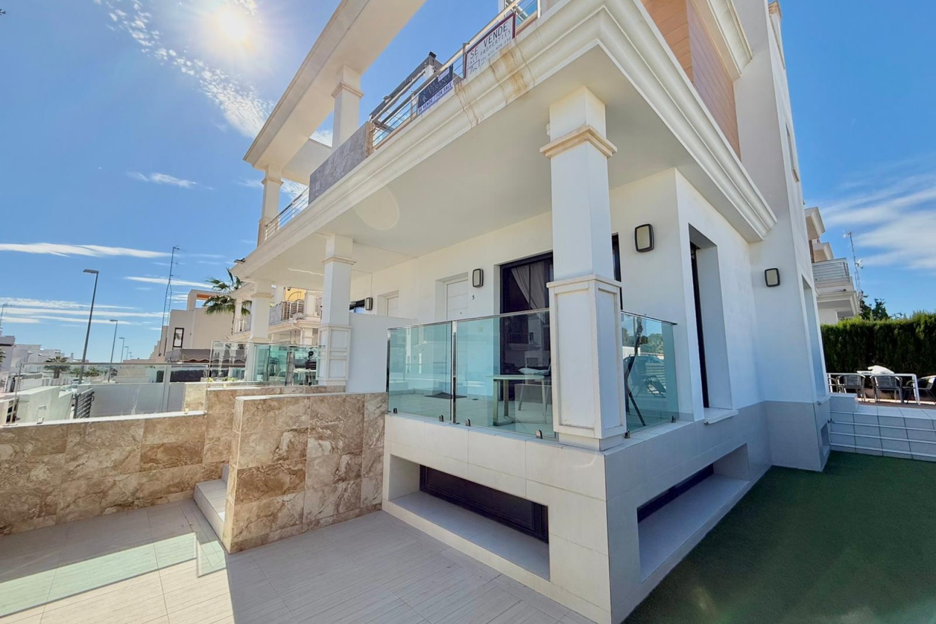 Revente - Villa - Ciudad quesada - Pueblo Bravo