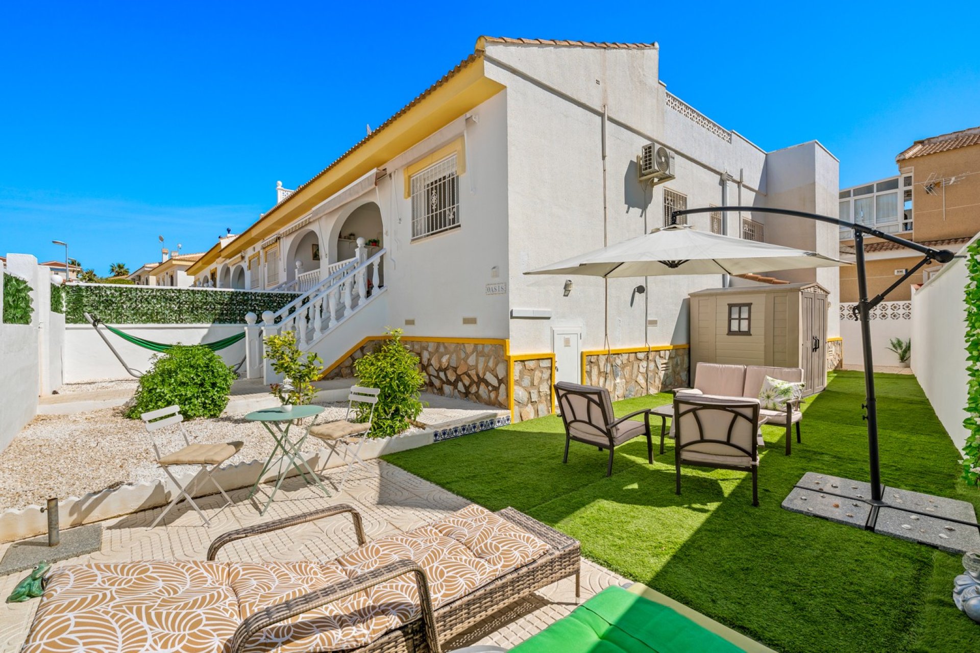 Revente - Villa / Jumelée - Benijofar - Monte Azul/ El Dorado