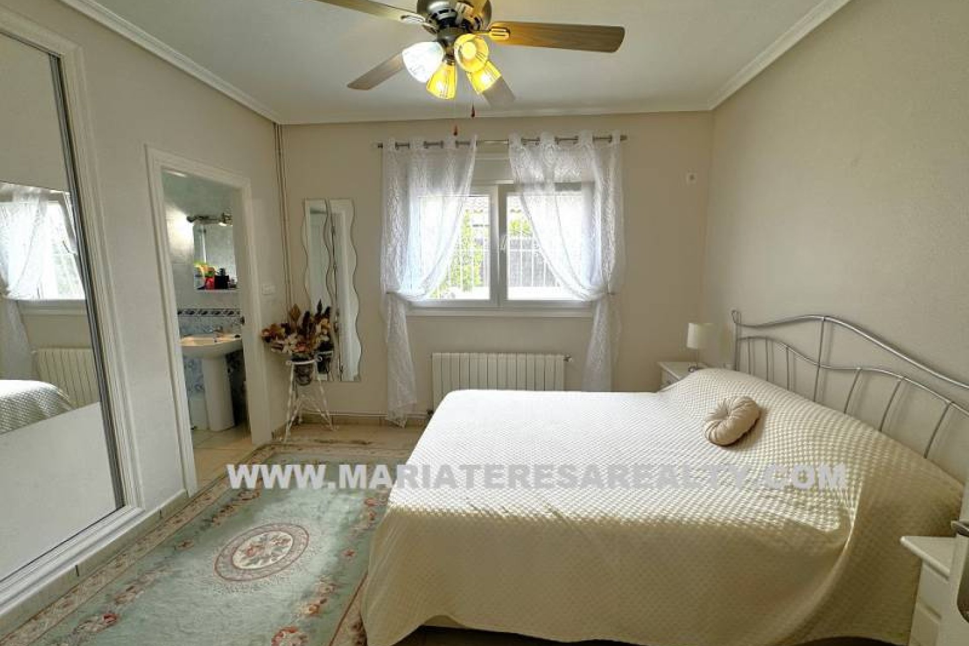 Revente - Villa - Lo Santiago - Gea y Trujols