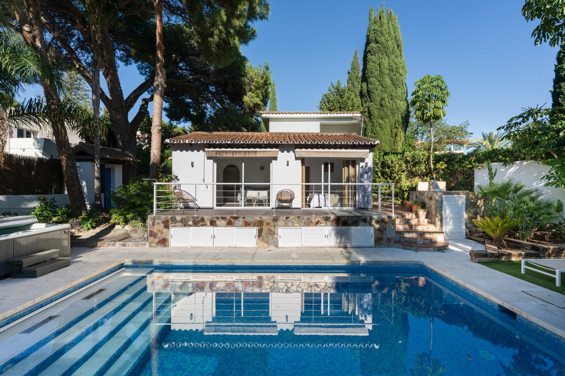 Revente - Villa - Marbella - Nueva Andalucía