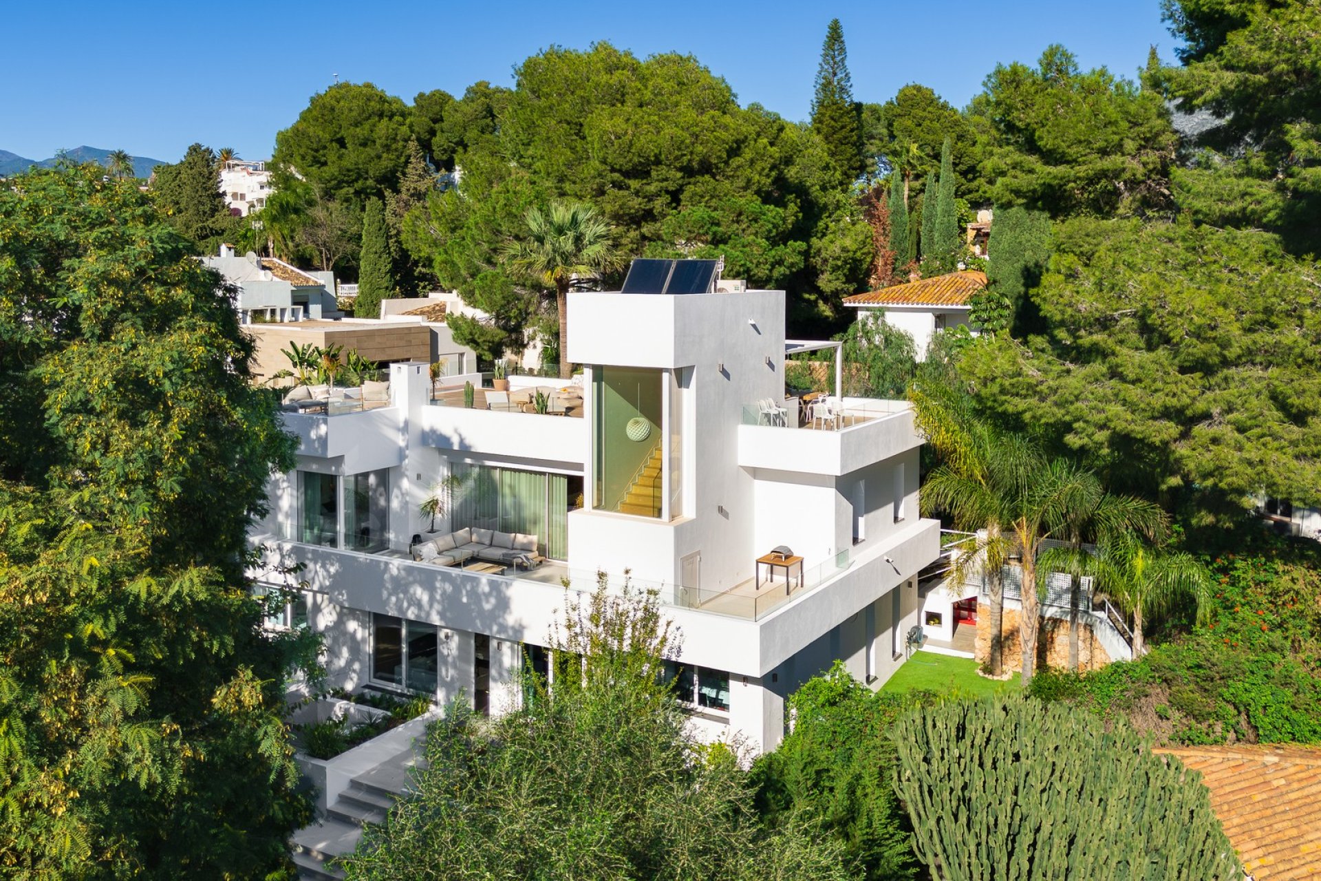 Revente - Villa - Marbella - Nueva Andalucía