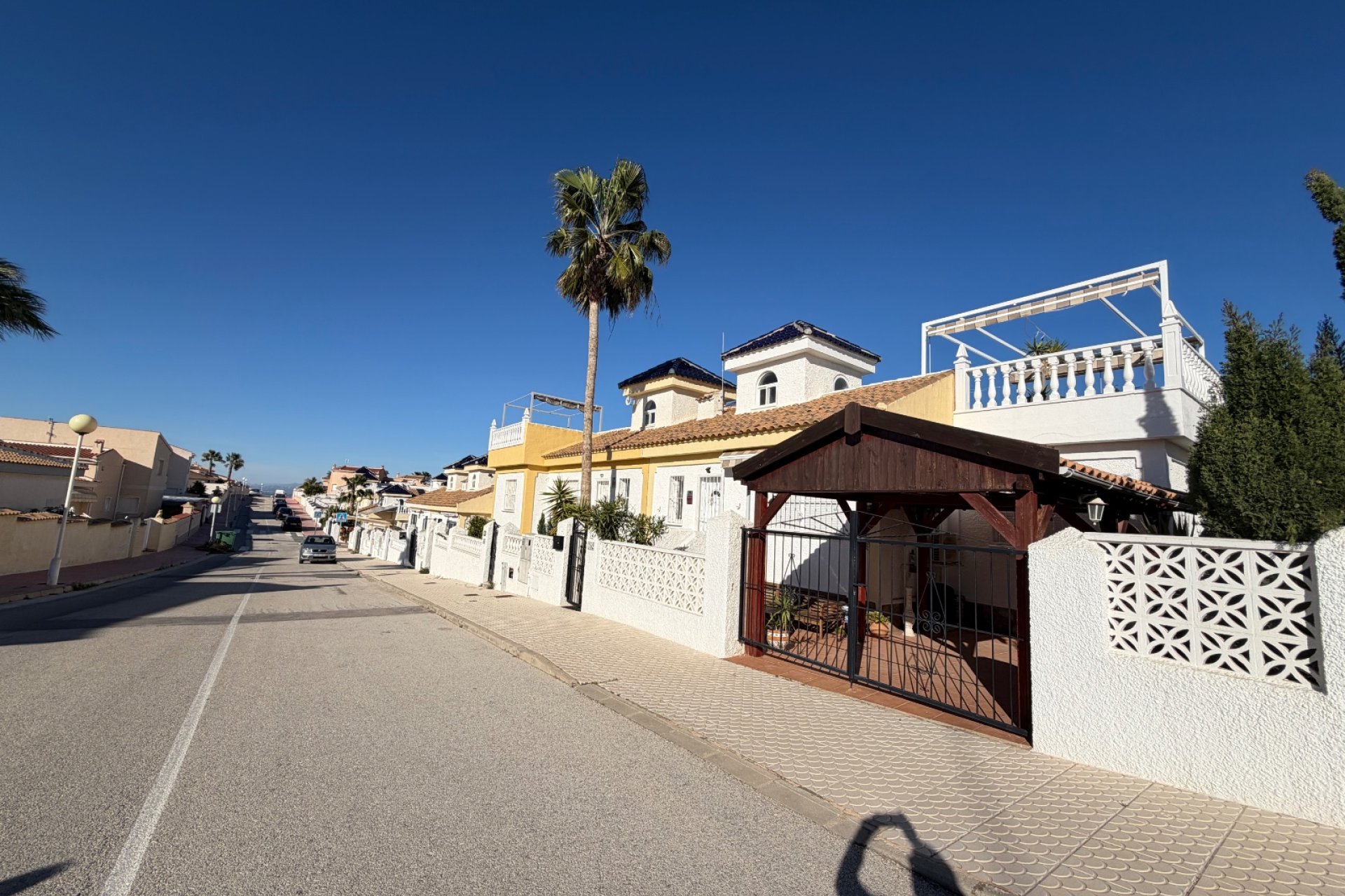 Surrounding street environment