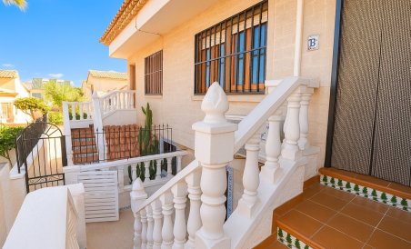 Townhouse - Resale - La Mata - La Mata