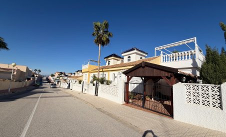 Villa / Jumelée - Revente - Ciudad quesada - AM8211-38