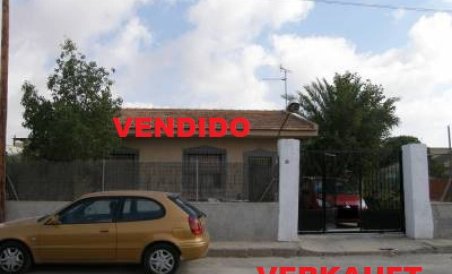 Villa - Resale - Los Alcazares - MGRU-94437