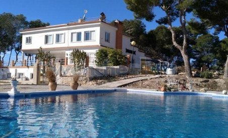 Villa - Resale - Torrevieja - MGRU-96751