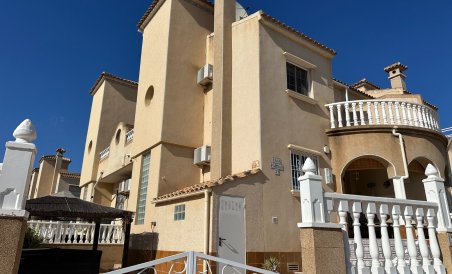 Villa - Reventa - Orihuela Costa - Villamartín