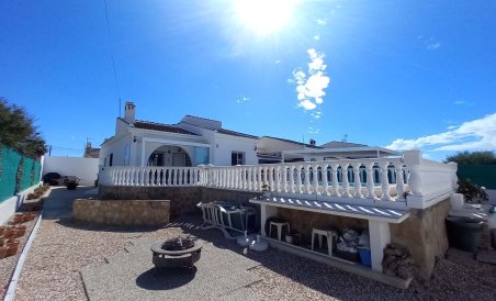 Villa - Reventa - Torrevieja - La Siesta