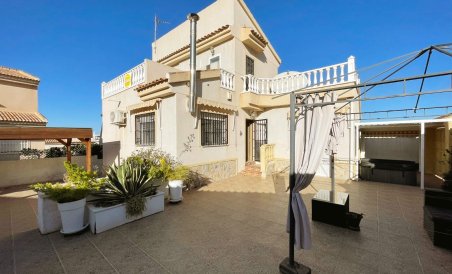 Villa - Revente - Ciudad quesada - MGRU-64468