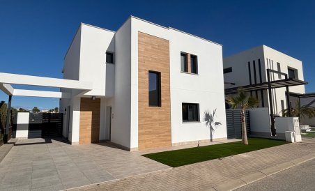 Villa - Revente - Los Alcazares - Roda