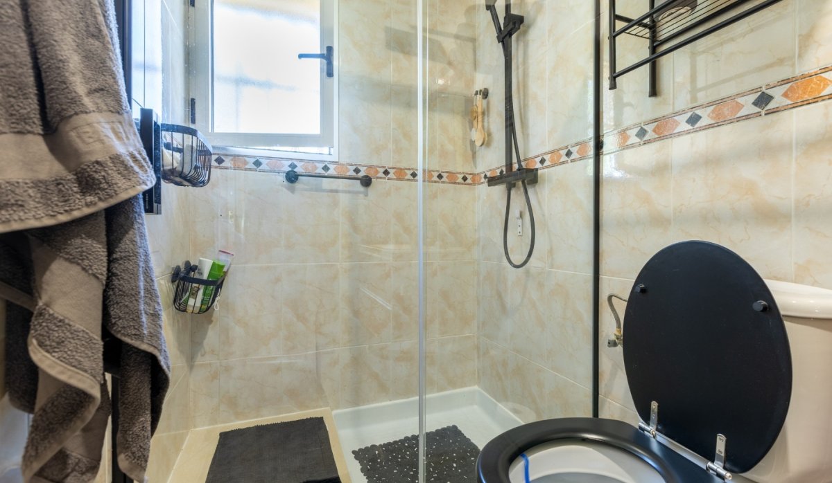 Resale - Villa - Benijofar