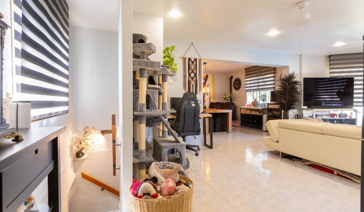 Resale - Villa - Benijofar