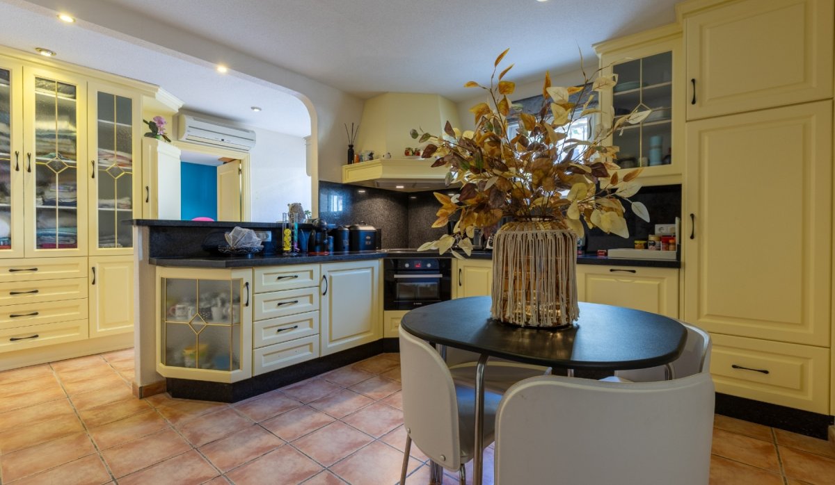 Resale - Villa - Benijofar