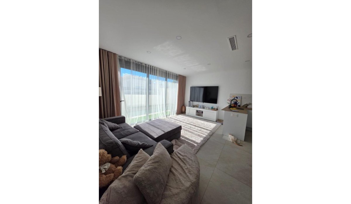 Resale - Villa - Benijofar