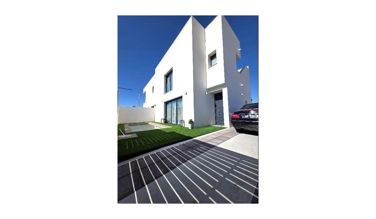 Resale - Villa - Benijofar