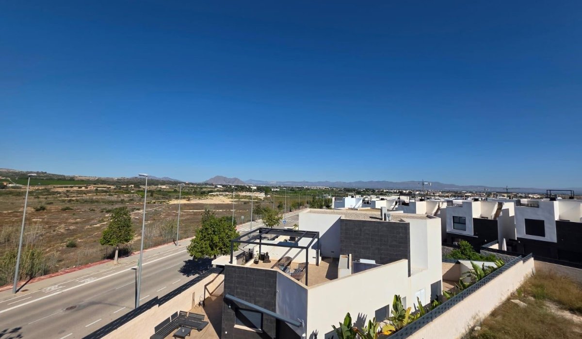 Resale - Villa - Benijofar