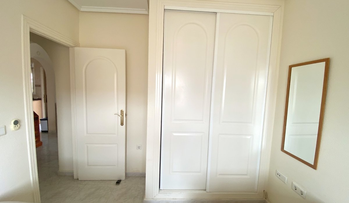 Resale - Townhouse - Ciudad quesada - Central Quesada