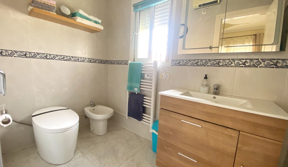 Resale - Townhouse - Ciudad quesada - Central Quesada