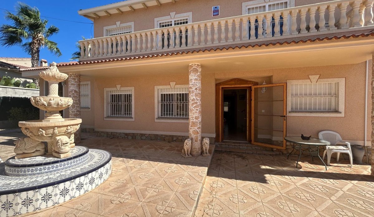 Revente - Villa - Ciudad quesada - town