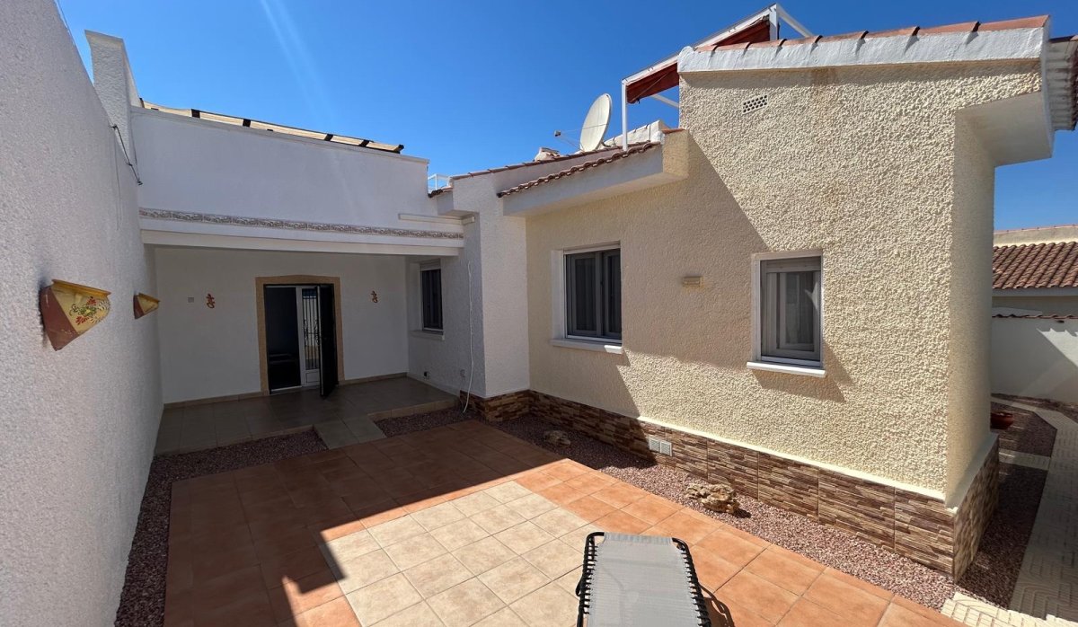 Resale - Villa - Ciudad quesada - La Marquesa Golf